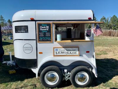 Farmhouse Lemonade